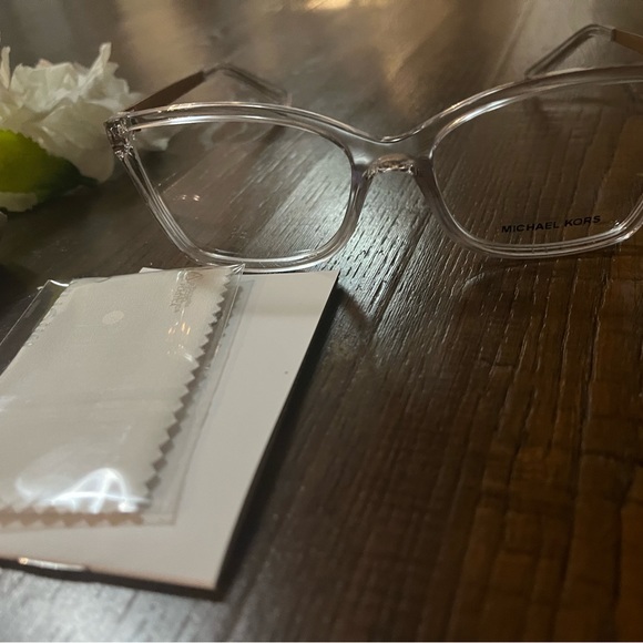 Michael Kors Prescription Frame - Picture 10 of 10